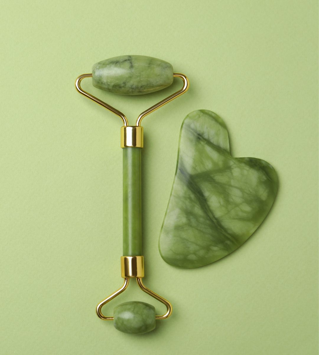 gua sha, jaderoller, kasvohieronta, kasvojen gua sha, lymfahieronta kasvot, ruusukvartsi roller, jade roller, luonnollinen ihonhoito, kasvojen muotoilu, turvotuksen poisto