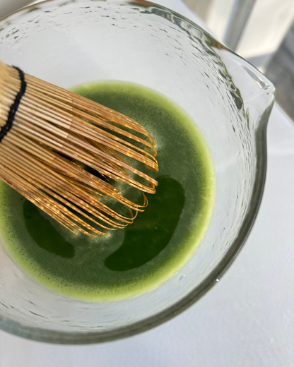 matcha vispilä, chasen, bambuvispilä, matcha whisk, japanilainen teeseremonia, matcha tarvikkeet, matcha whisk bamboo, perinteinen matcha vispilä